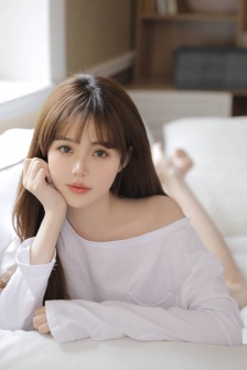 明星专题：李若嘉